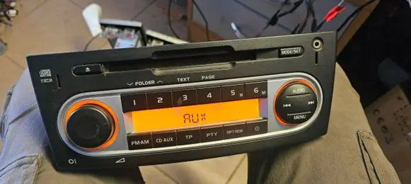 Mitsubishi Colt Radio/CD/DVD/GPS head unit 8701A239 DY1ME9U24N 34W663