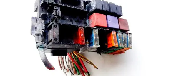 Renault Scenic I Fuse box set 7703497782