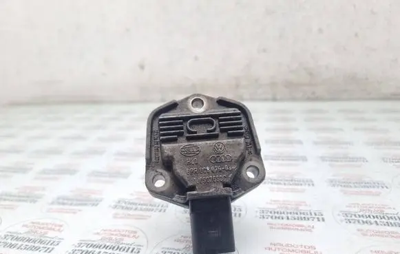 Volkswagen Touran I Oil level sensor 1J0907660C 6PR00807903