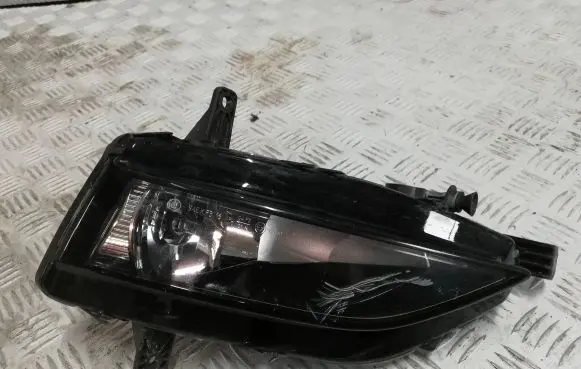 Volkswagen Golf VII Front fog light 5G0941662F 90140490