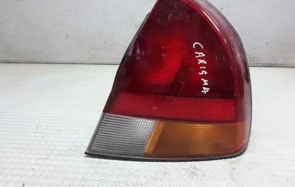 Mitsubishi Carisma Rear/tail lights