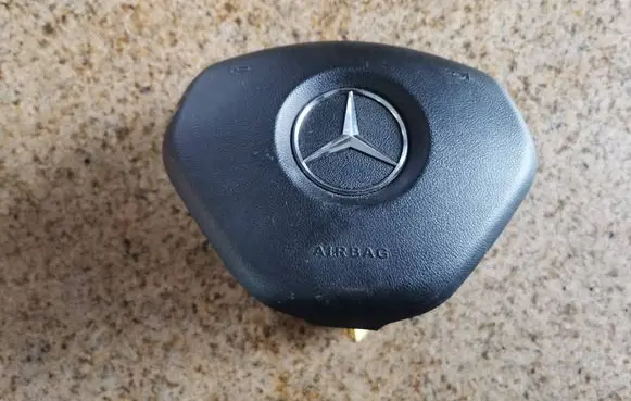 Mercedes-Benz B W246 W242 Steering wheel airbag cover 21886034029