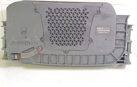 KIA EV6 Subwoofer speaker 96380CV100