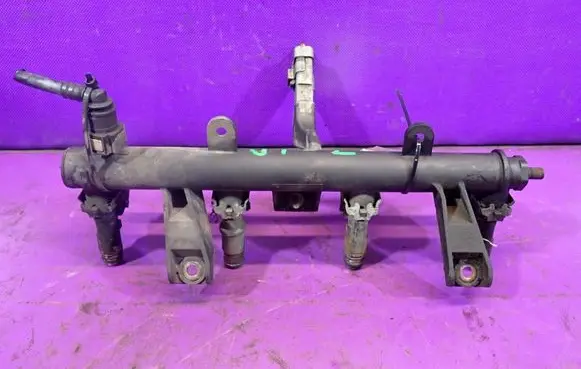 Citroen C3 Fuel main line pipe 