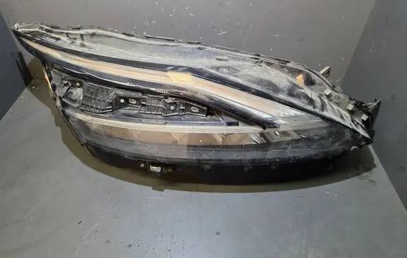Nissan Qashqai J12 Headlight/headlamp 1008D02J