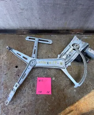 Opel Zafira A Front door window regulator motor 0130821769