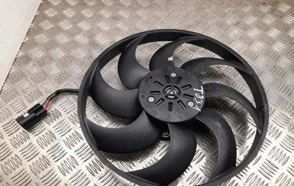 Mazda MX-30 Radiator cooling fan shroud RY1557234