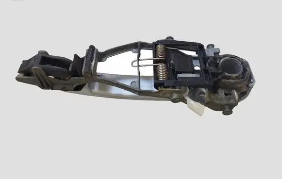 Skoda Octavia Mk2 (1Z) Rear door exterior handle 1K0837886A