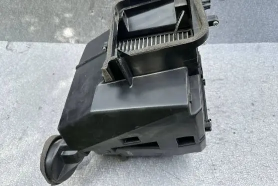 Nissan Patrol Y61 Air conditioning (A/C) radiator (interior) 27270VD500