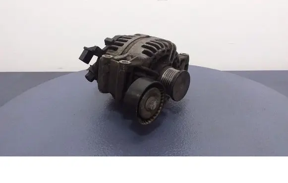 BMW X3 E83 Generator/alternator 7521383-01