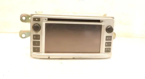 Toyota Verso Radio/GPS head unit trim 105732