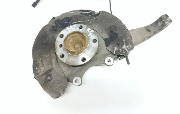 BMW 5 F10 F11 Front wheel hub