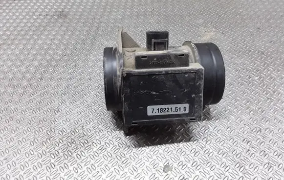 Audi A4 S4 B5 8D Mass air flow meter 718221510
