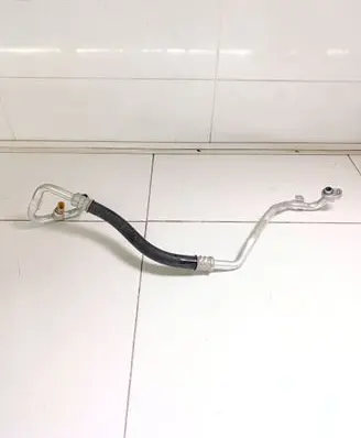 Jaguar I-Pace Air conditioning (A/C) pipe/hose