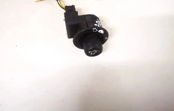 Ford Focus Wing mirror switch 93BG17B676BA