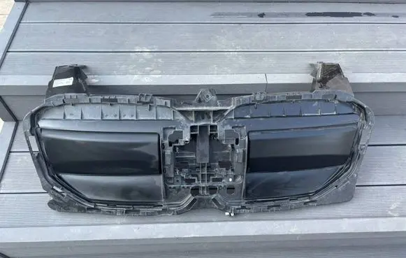 BMW 2 Active Tourer U06 Intercooler air guide/duct channel 5A1DA4313