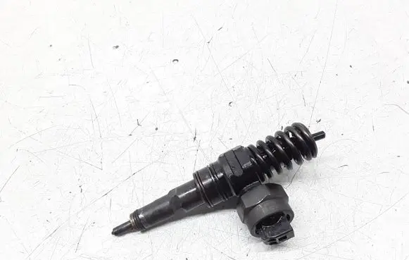 Ford Galaxy Fuel injector 038130073R 0414720018
