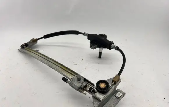 Audi 100 200 5000 C3 Rear door manual window regulator 443839400A