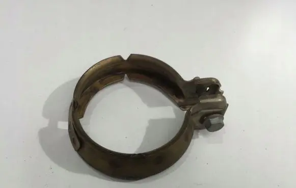 Mercedes-Benz E W238 Muffler pipe connector clamp A0009958907