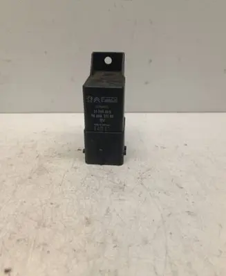 Citroen C4 II Glow plug pre-heat relay 9666671780 51200040