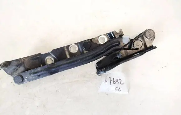 Volvo S40 Tailgate/trunk/boot hinge 30674554