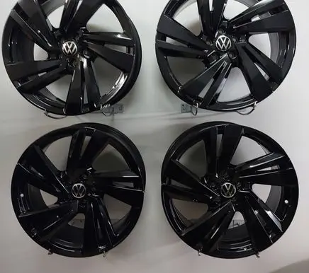 Volkswagen Touareg III R20 alloy rim 760601025S