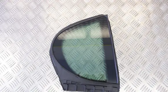 Lexus GS 250 350 300H 450H Rear vent window glass 6812330650 6818830200