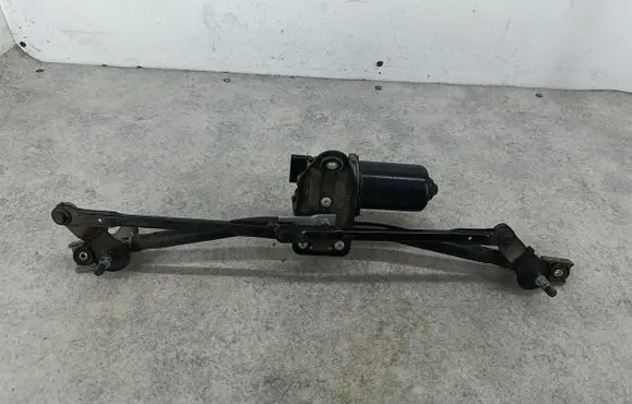 Hyundai i30 Front wiper linkage 