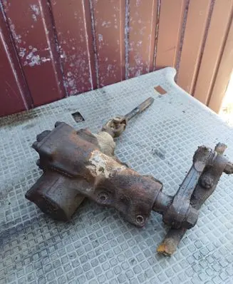 Mitsubishi Pajero Steering rack 120C10800