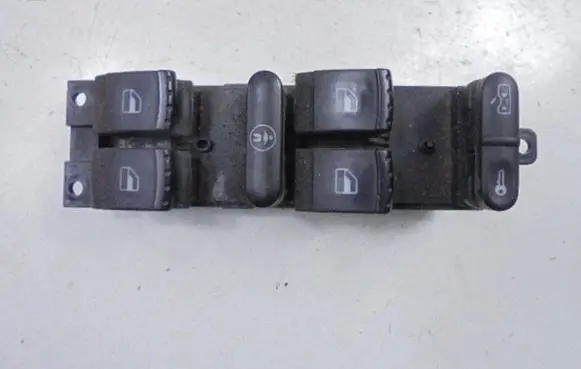 Volkswagen Golf IV Electric window control switch 1J4959857