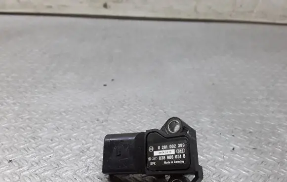 Volkswagen Sharan Air pressure sensor 038906051B