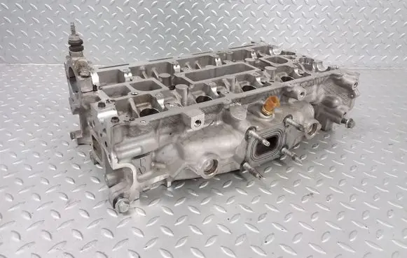 Land Rover Evoque I Engine head N570A RFCJ5E6J9JFE CJ5EFB2
