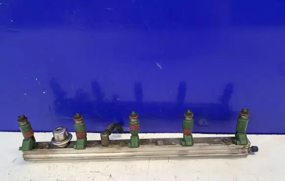 Fuel injectors set