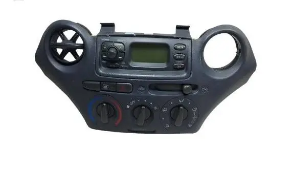 Toyota Yaris Radio/CD/DVD/GPS head unit 861100D020B1 FA031625B