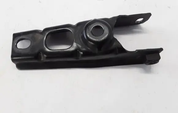 Dacia Duster II Engine mounting bracket 113320701R
