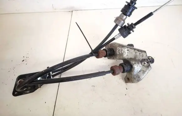 Mazda 2 Gear shift cable linkage