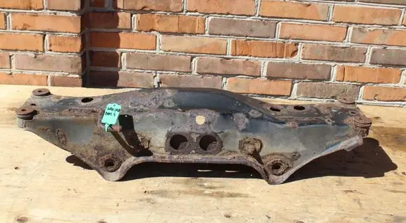 Subaru Impreza II Rear axle beam 