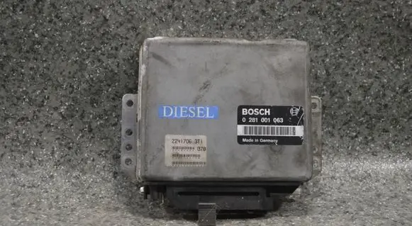 BMW 5 E34 Engine control unit/module 0281001063