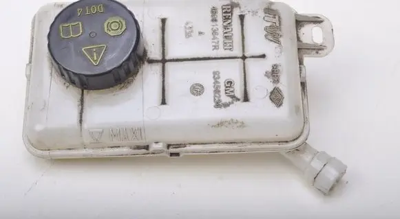 Opel Vivaro Brake fluid reservoir 460913647