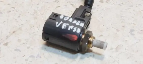Toyota Corolla Verso AR10 Brake pedal sensor switch CV591