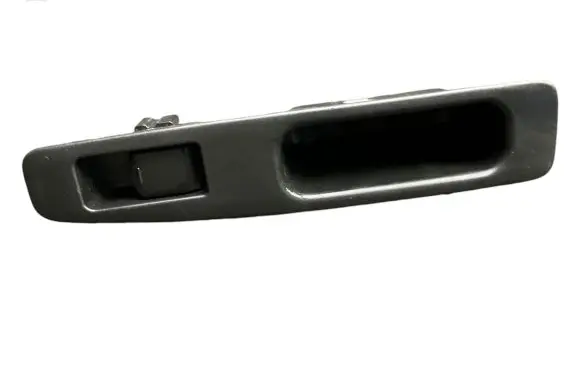 Nissan Qashqai Electric window control switch 82950JD000