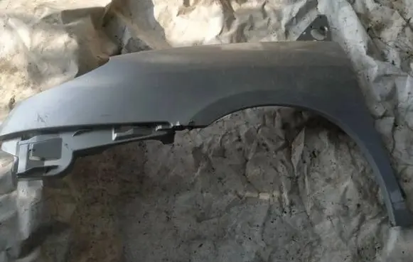 Citroen C8 Fender pilkas