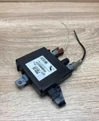 BMW X5 E53 Aerial antenna amplifier 6906070 09365909 WITHPLUG