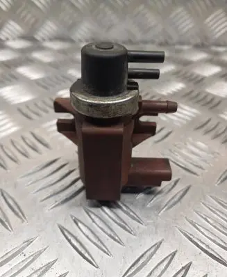 Citroen C4 I Turbo solenoid valve 9652570180