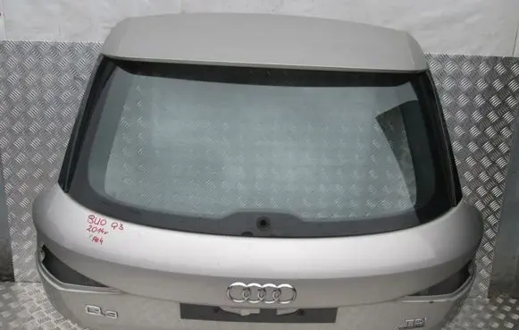 Tailgate/trunk/boot lid