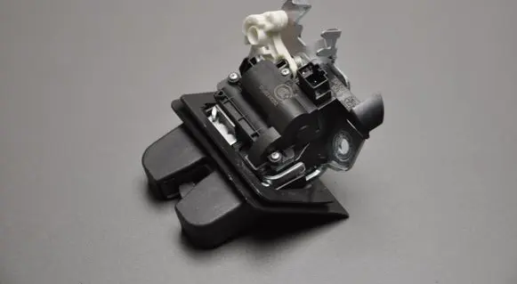 Audi A3 8Y Tailgate/trunk/boot lock/catch/latch 8W9827505C