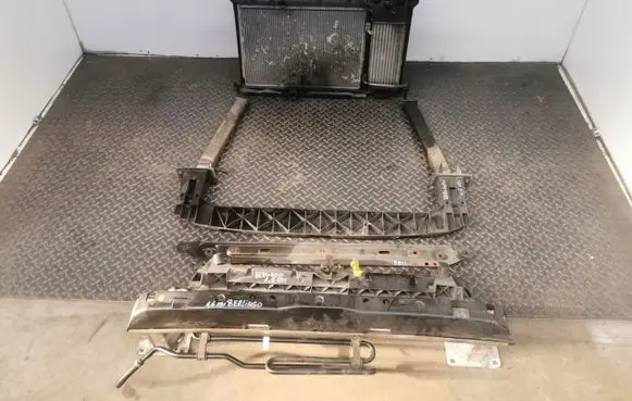 Citroen Berlingo Radiator support slam panel