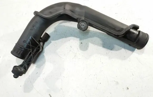 Volkswagen Golf VI Intercooler hose/pipe 1K0145770AE
