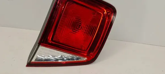 Chevrolet Orlando Tailgate rear/tail lights 