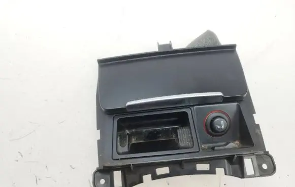 Audi Q5 SQ5 Car ashtray 8K0857951